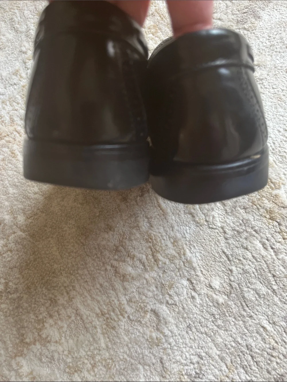 G. H. Bass Black Leather Tassel Loafers Size 9